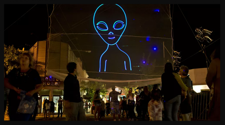 Japonya Savunma Bakanı Kono'dan UFO direktifi