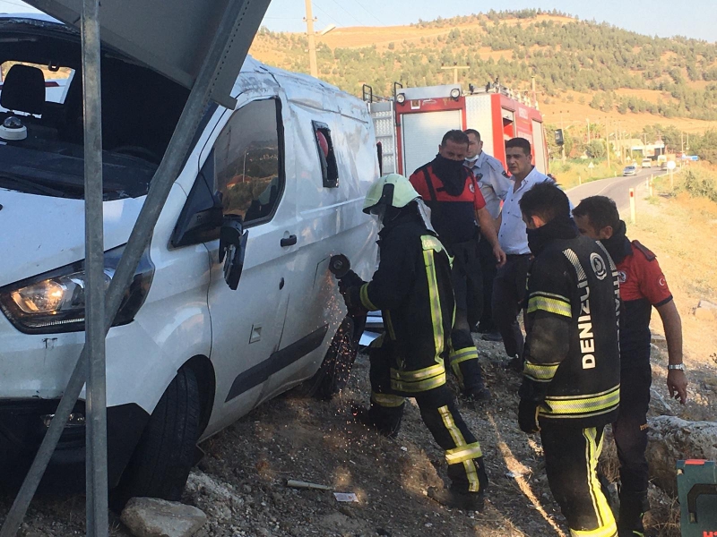 Para dolu zırhı kaza yaptı