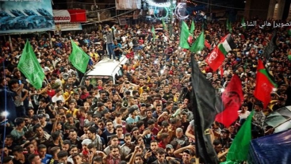 İsrail-Hamas ateşkesini Filistinliler sevinçle karşıladı