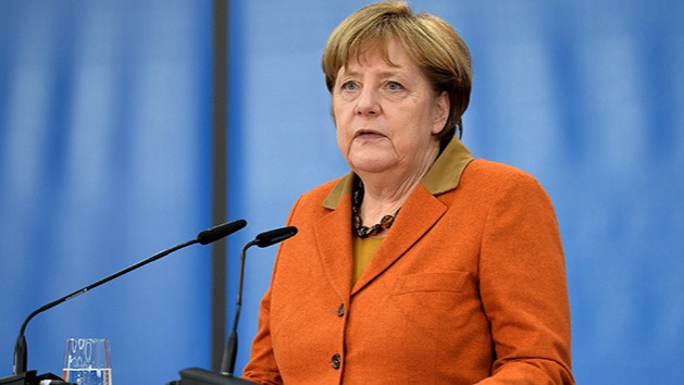 ABD, Danimarka’nın yardımıyla Merkel’i dinledi