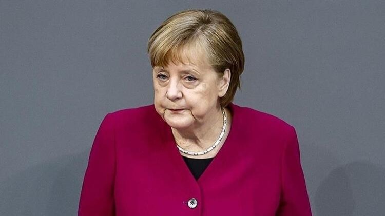 2005’ten bu yana Başbakanlık koltuğunda oturan Merkel, son kez Federal Meclis'te soruları yanıtladı