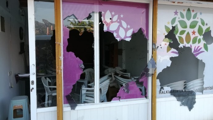 HDP saldırısıyla ilgili 3 kişi daha gözaltına alındı