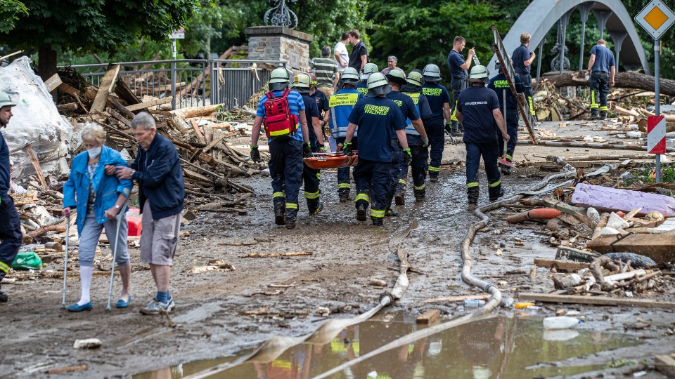 Almanya'da sel felaketinde can kaybı 133'e yükseldi