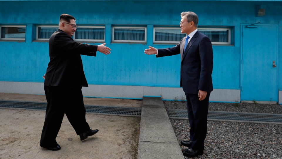 Kuzey ve Güney Kore arasındaki iletişim kanalları 1 yıl sonra yeniden açıldı