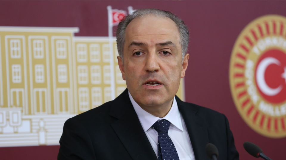 Orman yangınları ile gündeme gelen THK uçaklar Meclis'e taşındı