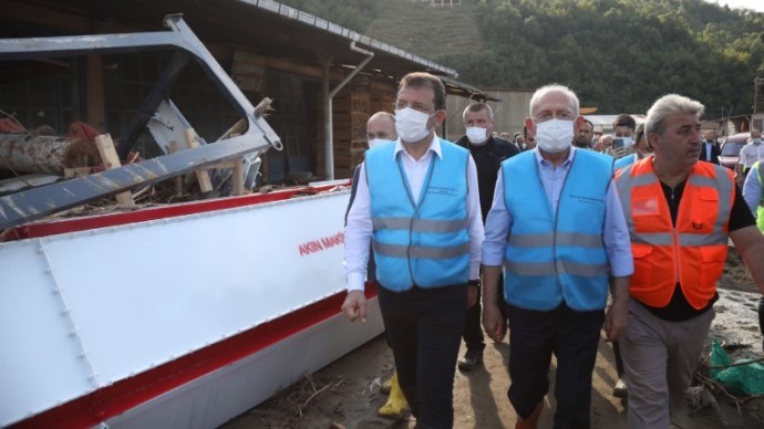 Kılıçdaroğlu'ndan sel bölgesine ziyaret