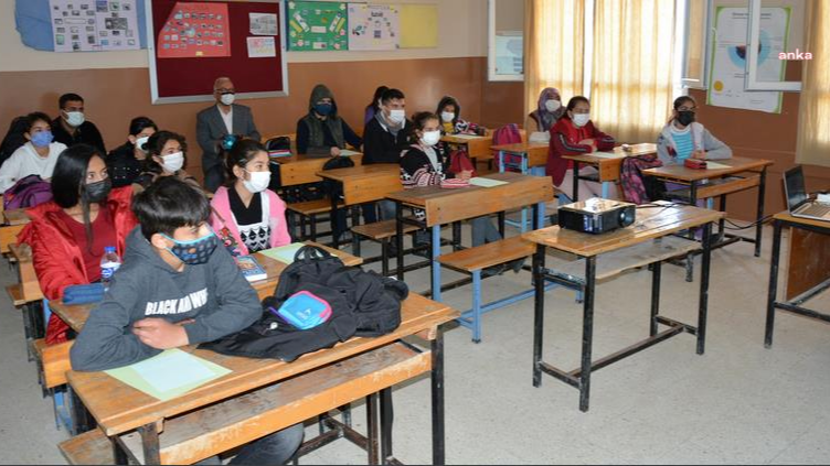 MEB, il milli eğitim müdürlerine Covid-19 önlemlerine ilişkin yazı gönderdi