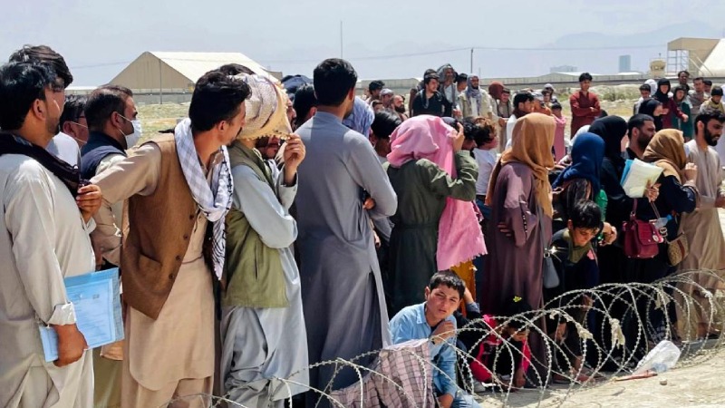 Afganlar, Pakistan sınırına akın etti