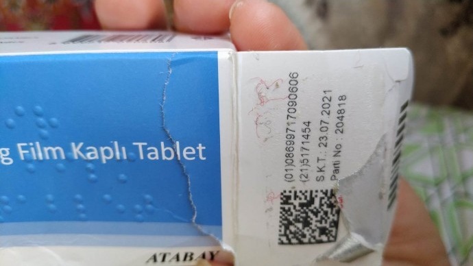 Karantinaya alınan aileye tarihi geçmiş ilaç verildi