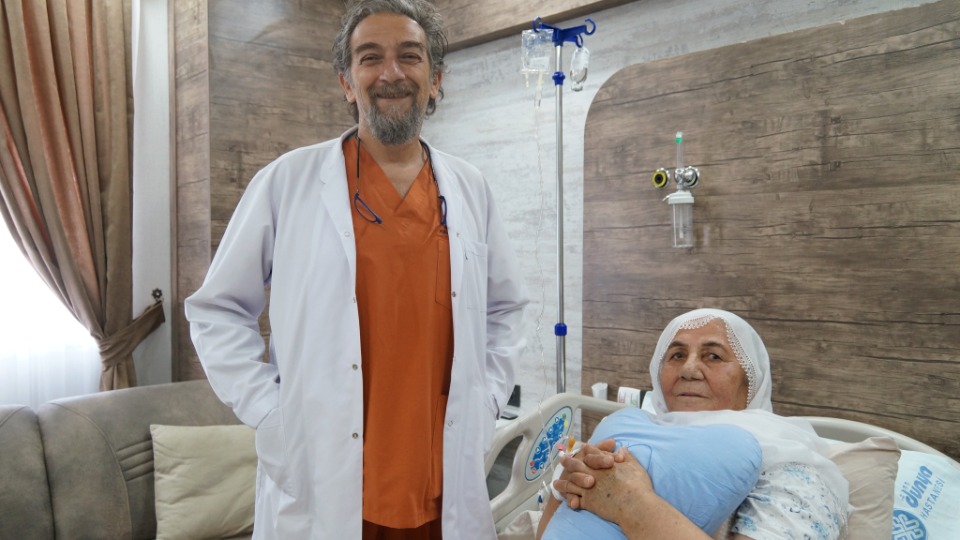 Batman’da kalp krizi geçiren covidli hasta entübe edilmeden bypass ameliyatı ile hayata döndürüldü
