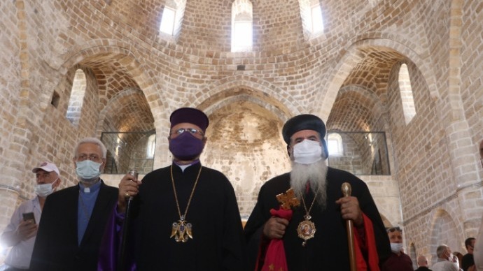 Üç Horan Ermeni Kilisesi’nde 106 yıl aradan sonra ilk ayin