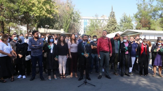 Diyarbakır Barosu: Hukuksuz uygulamalara boyun eğmeyeceğiz