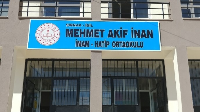 Şırnak milletvekilleri, 'Siz Kürtler ancak halay çekersiniz' diyen öğretmeni TBMM'ye taşıdı