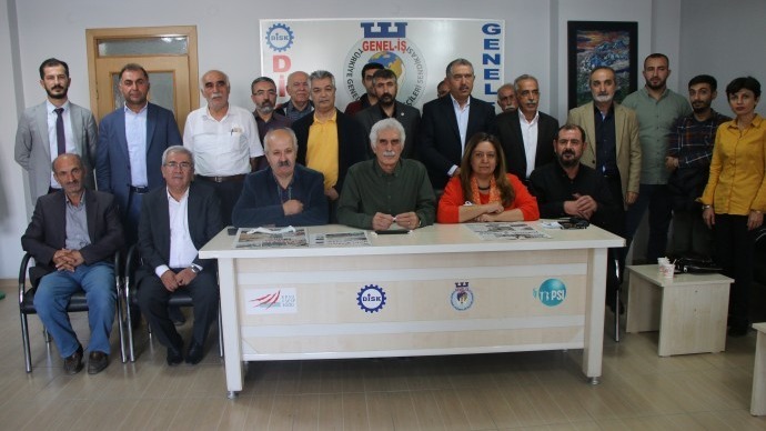 Kürt Dil Platformu Batman’da temsilcilik açtı