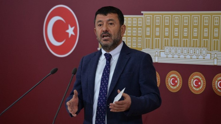 CHP’li Ağbaba: “Cumhurbaşkanı mı konuşuyor, mafya mı ayırt edemezsiniz”