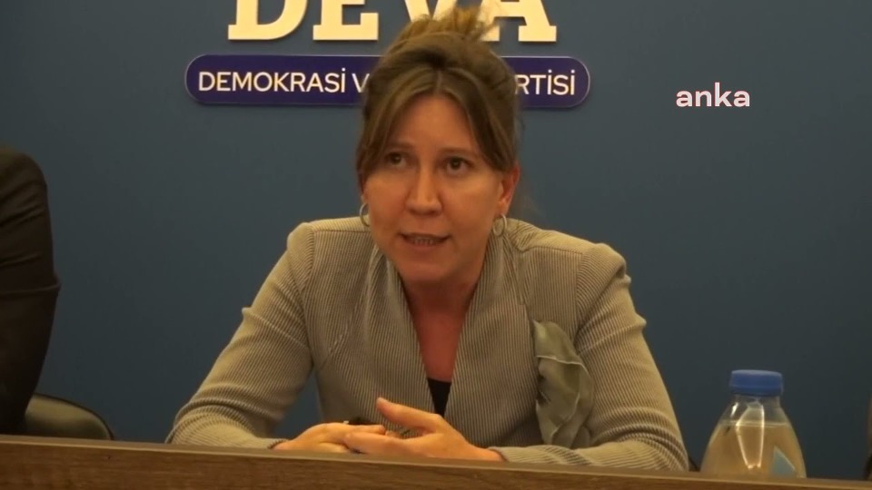 Yasemin Bilgel: Dış politikasızlık askerî harekâtla telafi edilemez