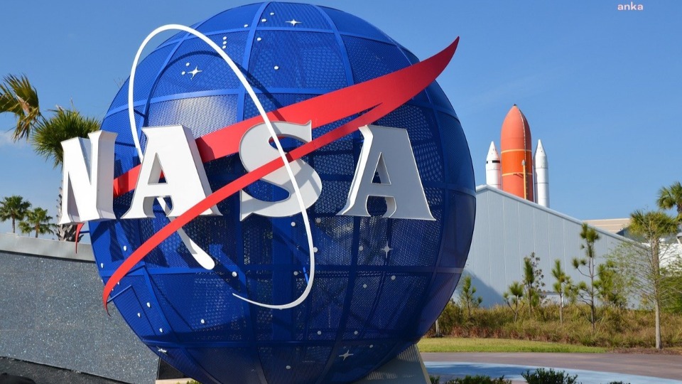 NASA: Güneş patlamaları uydu iletişimini etkileyebilir 