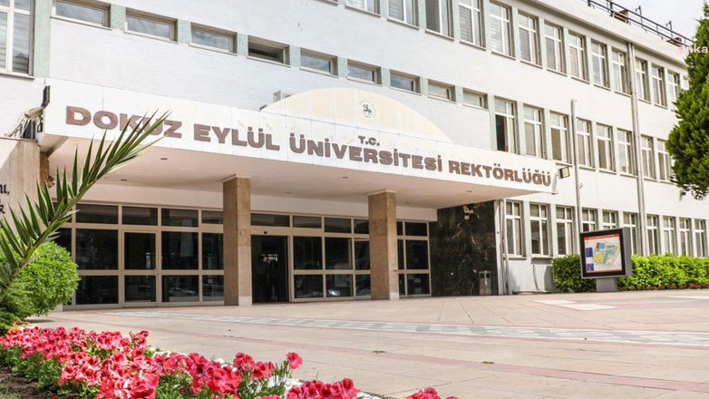 Basına demeç veren Profesör Çelenk'in maaşından kesinti cezası