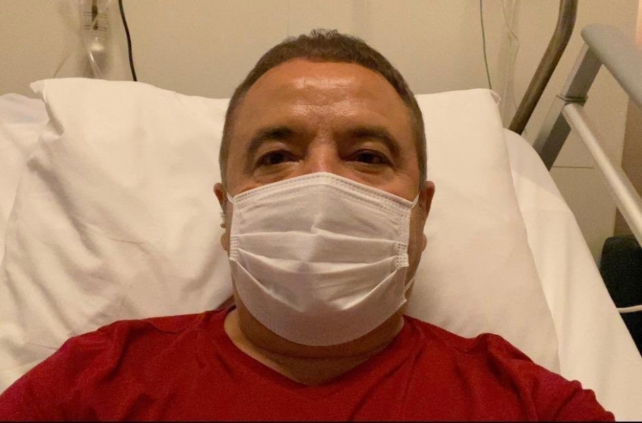 Korona tedavisi gören Başkan Muhittin Böcek’in sağlık durumuyla ilgili doktorundan açıklama geldi