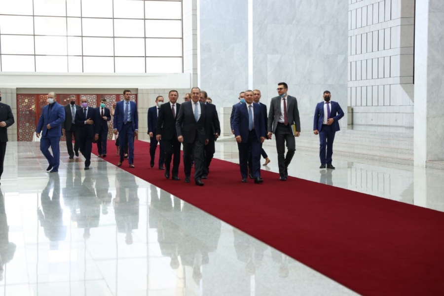Lavrov: Rusya diyalogu destekleyecek